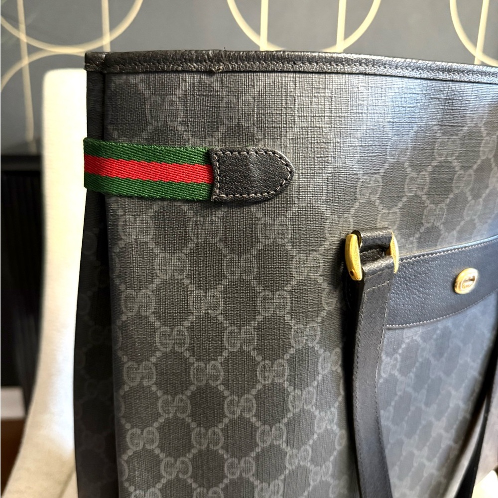 Gucci authentic black monogram coated canvas large tote bag - Picture 5 of 15
